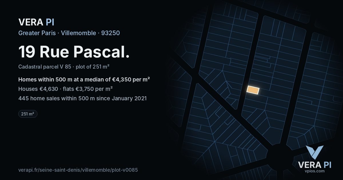 19 Rue Pascal, Villemomble at night – the plot lit, the parcels around coloured by the prices near them