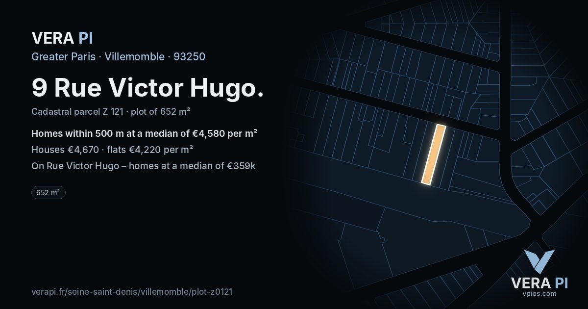 9 Rue Victor Hugo, Villemomble at night – the plot lit, the parcels around coloured by the prices near them