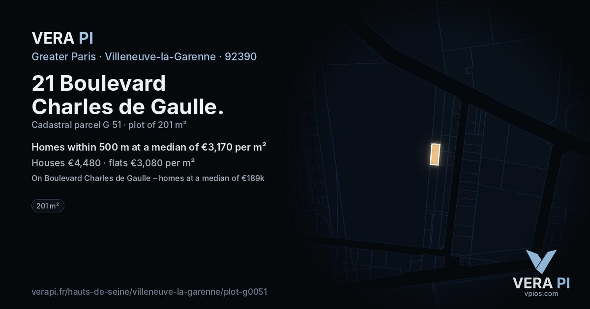 21 Boulevard Charles de Gaulle, Villeneuve-la-Garenne at night – the plot lit, the parcels around coloured by the prices near them