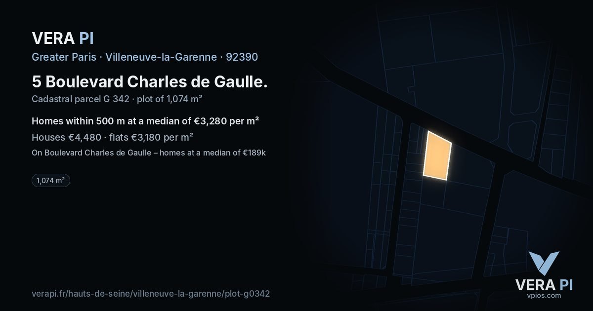 5 Boulevard Charles de Gaulle, Villeneuve-la-Garenne at night – the plot lit, the parcels around coloured by the prices near them