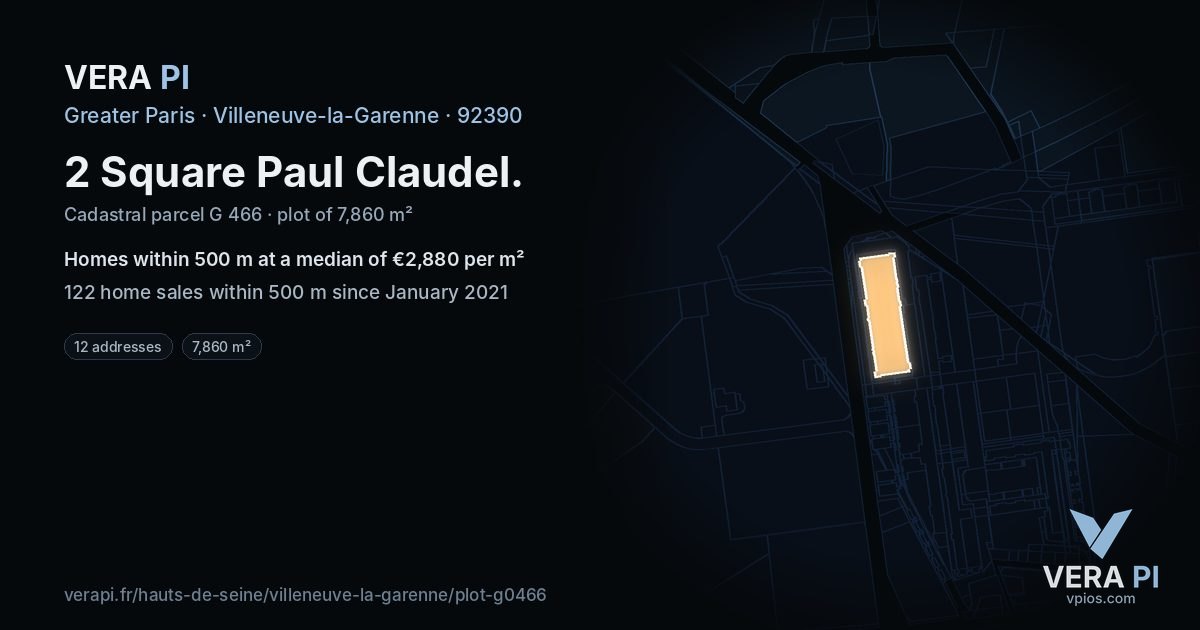 2 Square Paul Claudel, Villeneuve-la-Garenne at night – the plot lit, the parcels around coloured by the prices near them