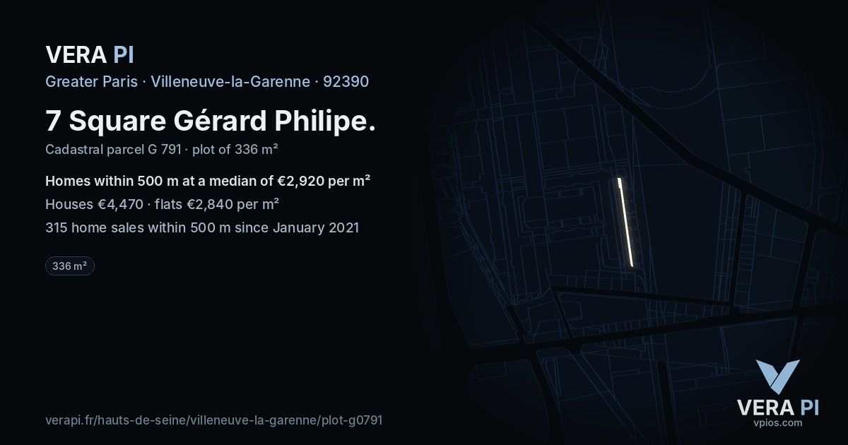 7 Square Gérard Philipe, Villeneuve-la-Garenne at night – the plot lit, the parcels around coloured by the prices near them