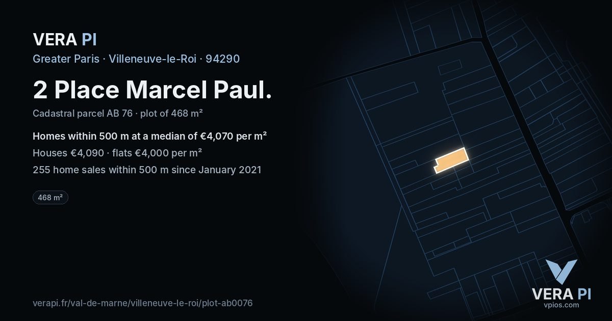 2 Place Marcel Paul, Villeneuve-le-Roi at night – the plot lit, the parcels around coloured by the prices near them
