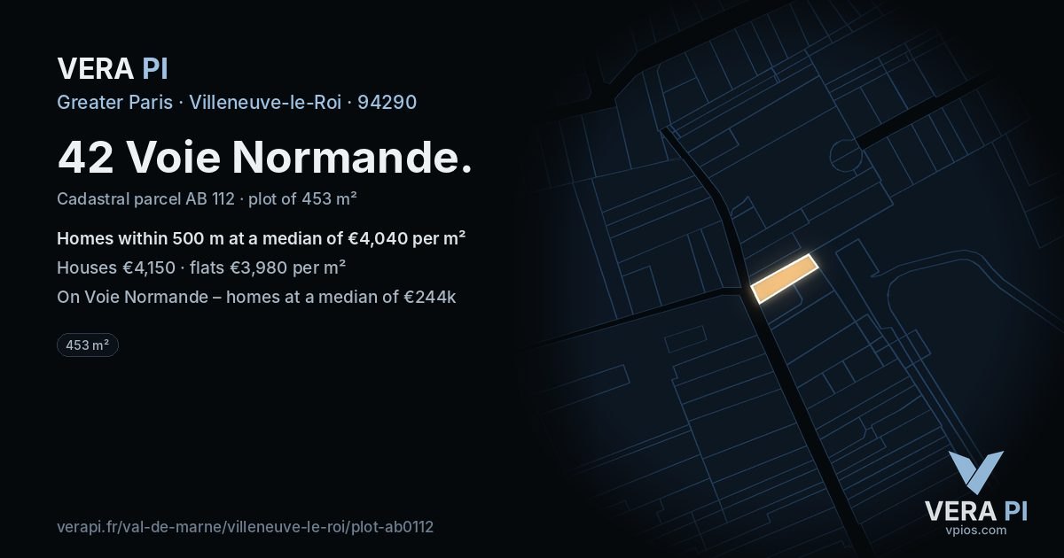 42 Voie Normande, Villeneuve-le-Roi at night – the plot lit, the parcels around coloured by the prices near them