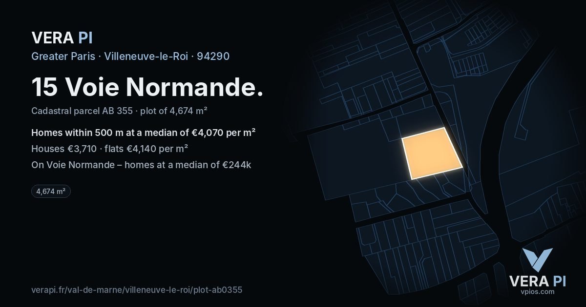 15 Voie Normande, Villeneuve-le-Roi at night – the plot lit, the parcels around coloured by the prices near them