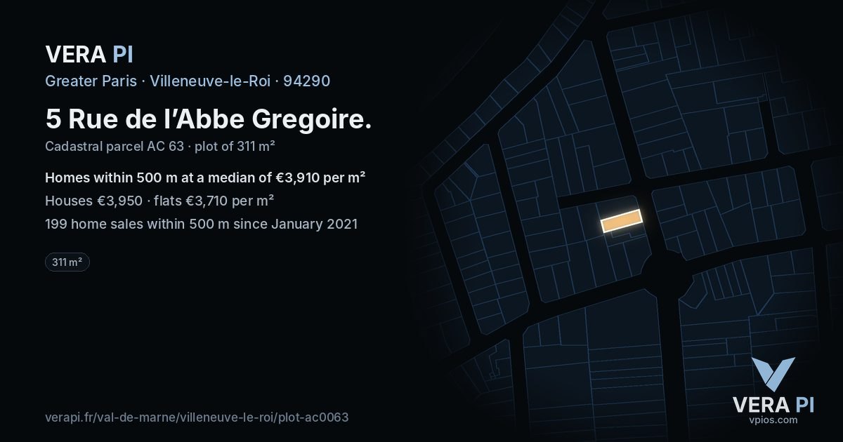 5 Rue de l’Abbe Gregoire, Villeneuve-le-Roi at night – the plot lit, the parcels around coloured by the prices near them