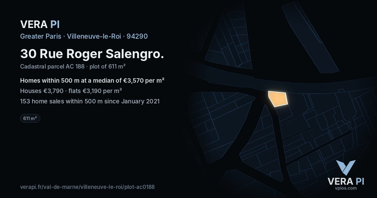 30 Rue Roger Salengro, Villeneuve-le-Roi at night – the plot lit, the parcels around coloured by the prices near them