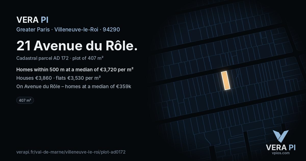 21 Avenue du Rôle, Villeneuve-le-Roi at night – the plot lit, the parcels around coloured by the prices near them