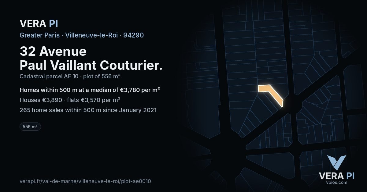 32 Avenue Paul Vaillant Couturier, Villeneuve-le-Roi at night – the plot lit, the parcels around coloured by the prices near them