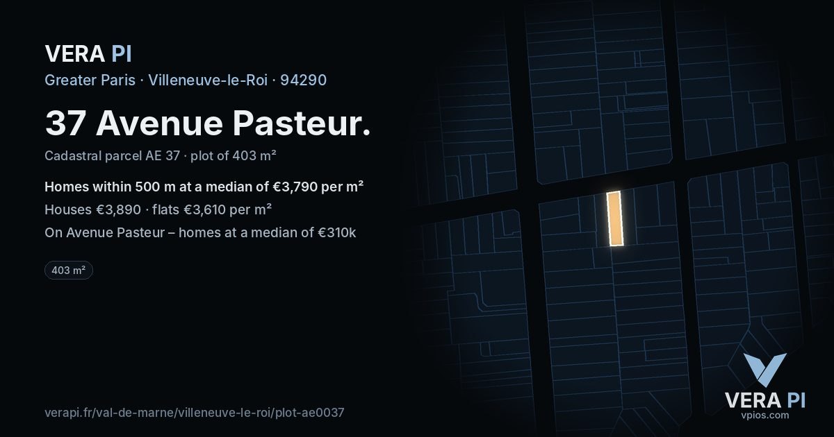 37 Avenue Pasteur, Villeneuve-le-Roi at night – the plot lit, the parcels around coloured by the prices near them