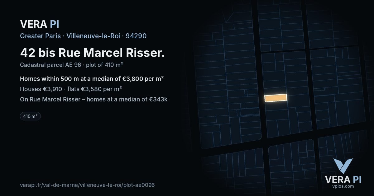 42 bis Rue Marcel Risser, Villeneuve-le-Roi at night – the plot lit, the parcels around coloured by the prices near them
