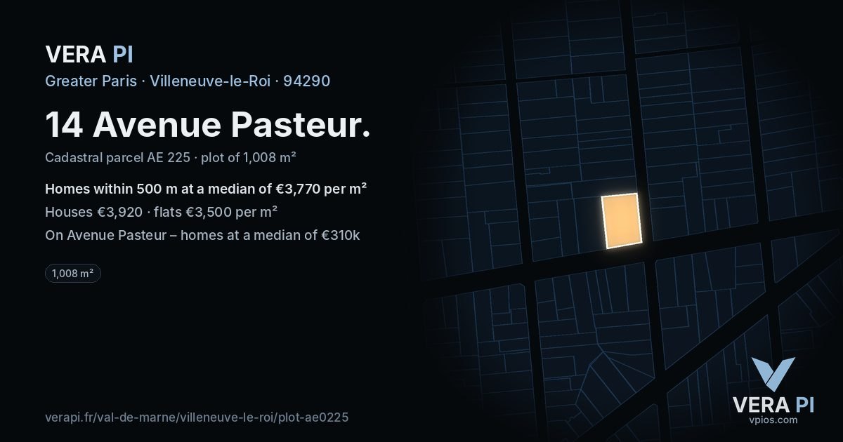 14 Avenue Pasteur, Villeneuve-le-Roi at night – the plot lit, the parcels around coloured by the prices near them