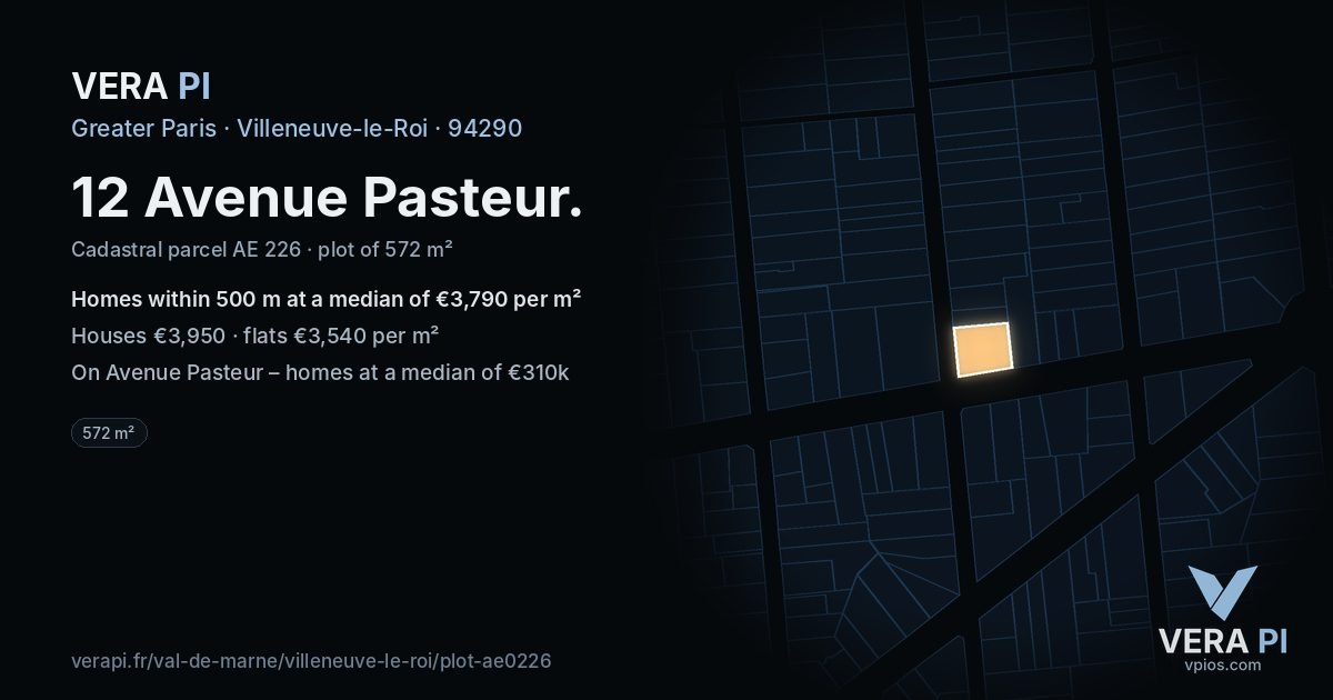 12 Avenue Pasteur, Villeneuve-le-Roi at night – the plot lit, the parcels around coloured by the prices near them