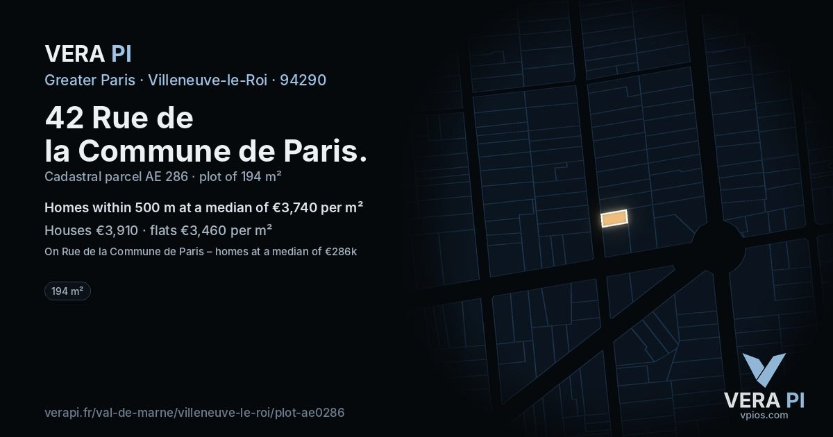 42 Rue de la Commune de Paris, Villeneuve-le-Roi at night – the plot lit, the parcels around coloured by the prices near them