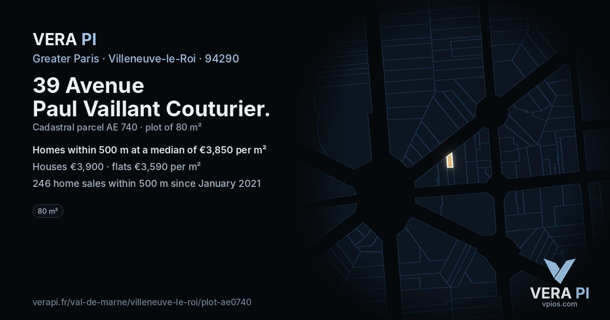 39 Avenue Paul Vaillant Couturier, Villeneuve-le-Roi at night – the plot lit, the parcels around coloured by the prices near them