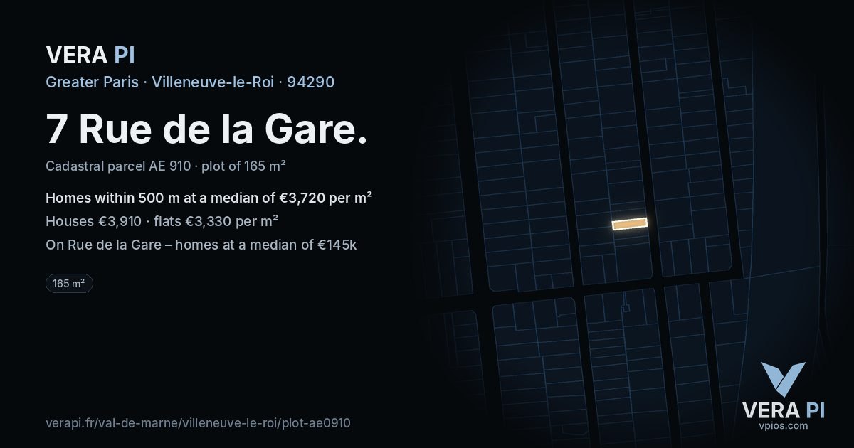 7 Rue de la Gare, Villeneuve-le-Roi at night – the plot lit, the parcels around coloured by the prices near them