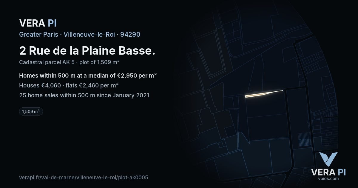 2 Rue de la Plaine Basse, Villeneuve-le-Roi at night – the plot lit, the parcels around coloured by the prices near them
