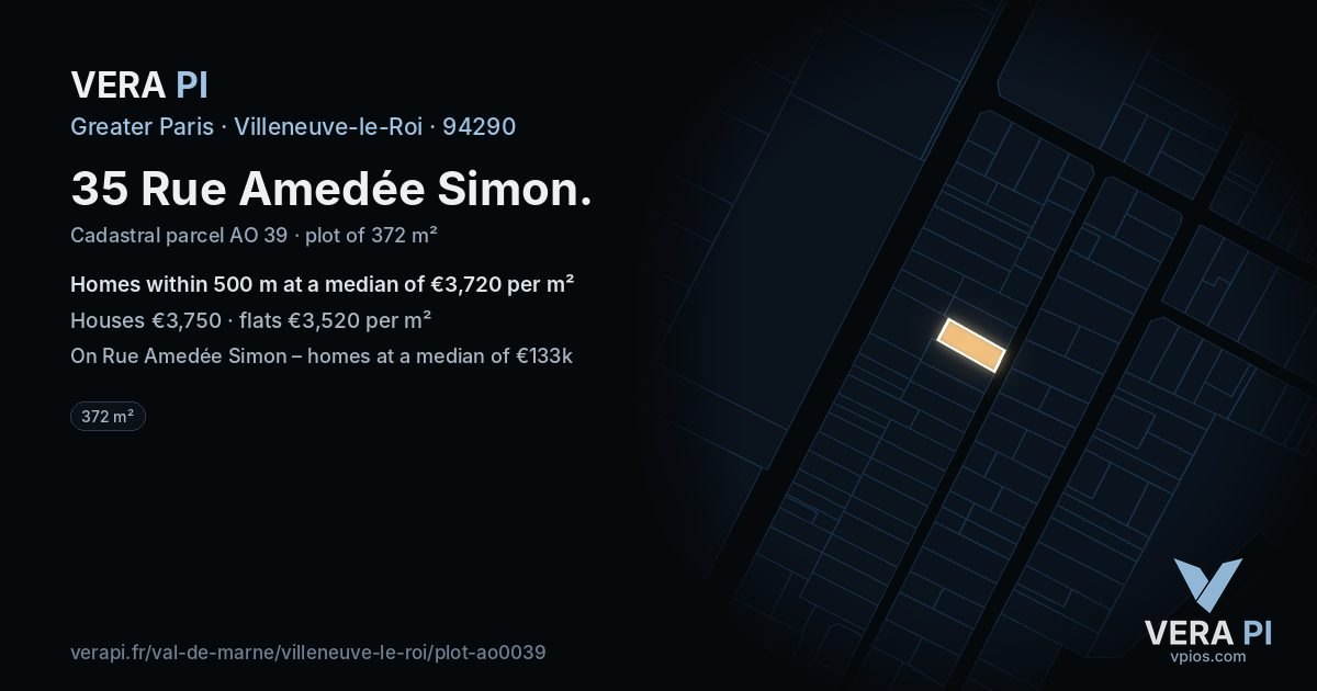 35 Rue Amedée Simon, Villeneuve-le-Roi at night – the plot lit, the parcels around coloured by the prices near them