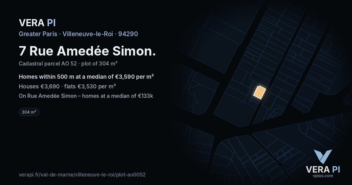7 Rue Amedée Simon, Villeneuve-le-Roi at night – the plot lit, the parcels around coloured by the prices near them