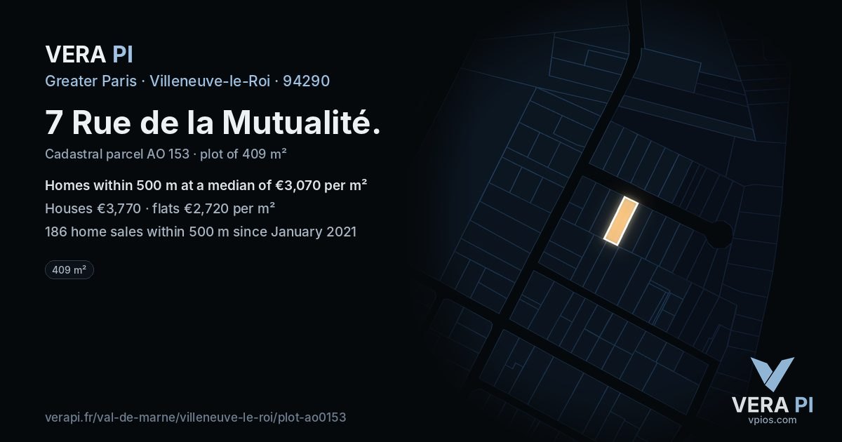 7 Rue de la Mutualité, Villeneuve-le-Roi at night – the plot lit, the parcels around coloured by the prices near them