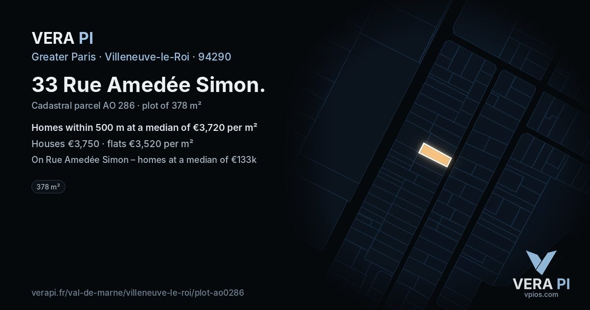 33 Rue Amedée Simon, Villeneuve-le-Roi at night – the plot lit, the parcels around coloured by the prices near them