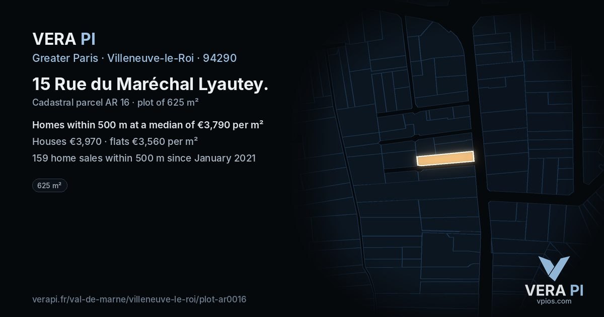 15 Rue du Maréchal Lyautey, Villeneuve-le-Roi at night – the plot lit, the parcels around coloured by the prices near them