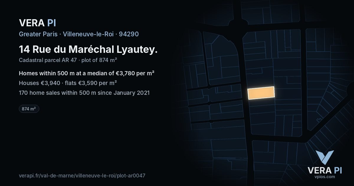 14 Rue du Maréchal Lyautey, Villeneuve-le-Roi at night – the plot lit, the parcels around coloured by the prices near them