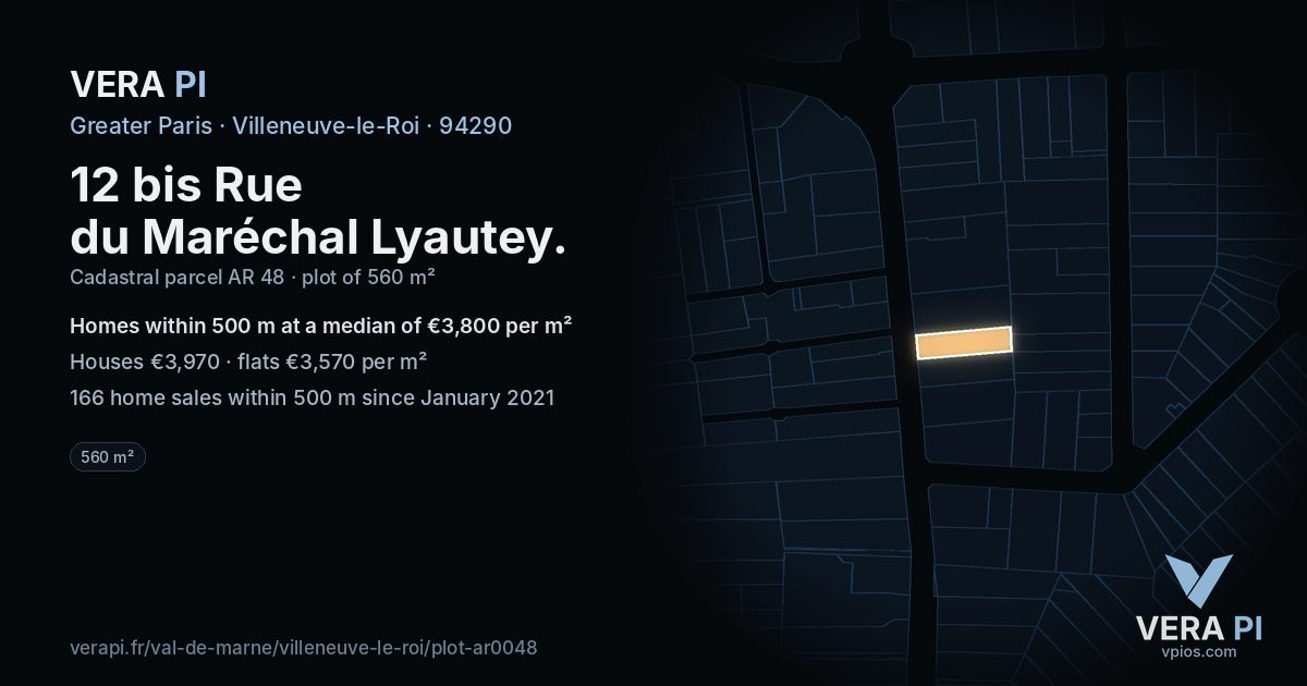 12 bis Rue du Maréchal Lyautey, Villeneuve-le-Roi at night – the plot lit, the parcels around coloured by the prices near them