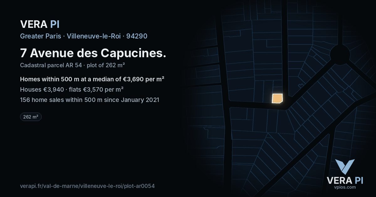 7 Avenue des Capucines, Villeneuve-le-Roi at night – the plot lit, the parcels around coloured by the prices near them