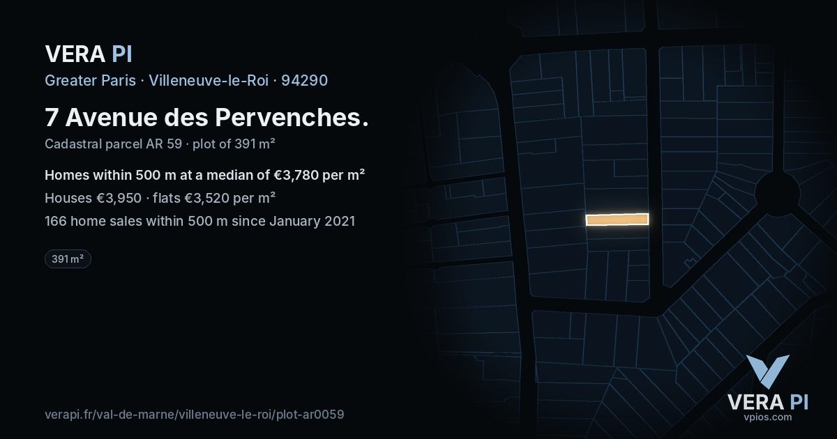 7 Avenue des Pervenches, Villeneuve-le-Roi at night – the plot lit, the parcels around coloured by the prices near them