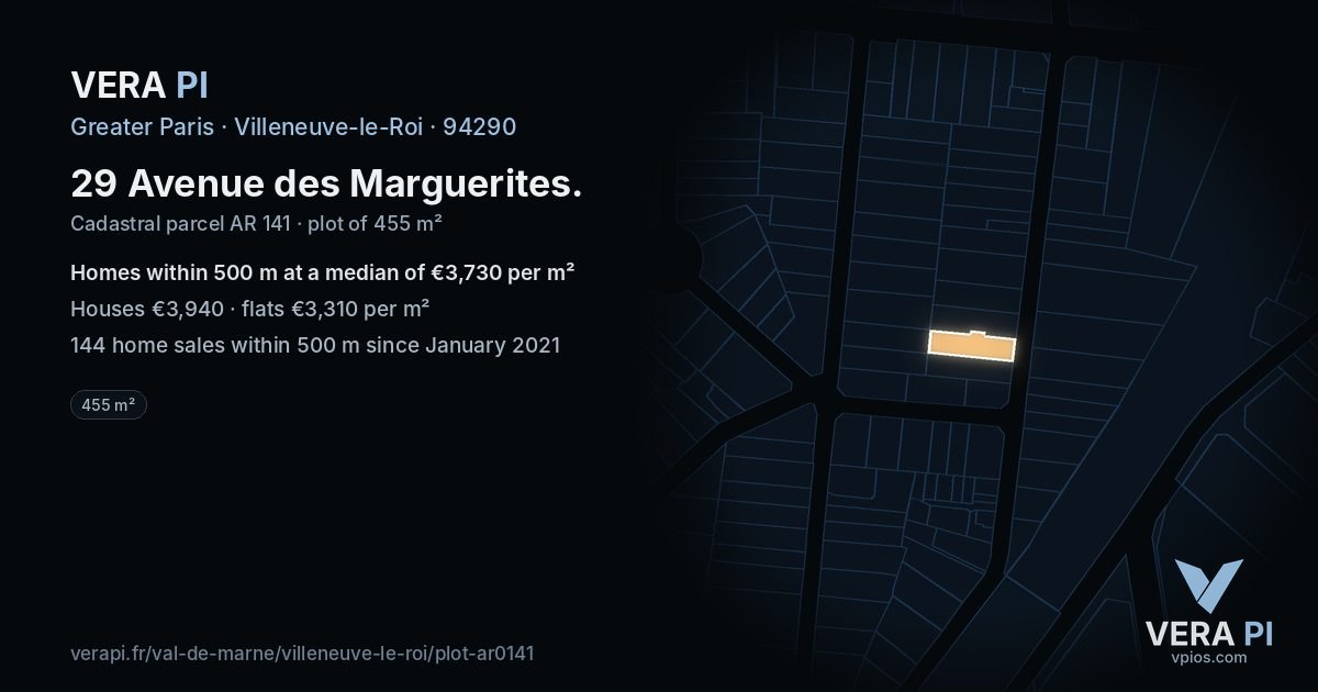 29 Avenue des Marguerites, Villeneuve-le-Roi at night – the plot lit, the parcels around coloured by the prices near them
