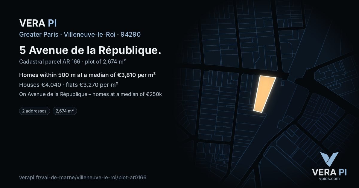 5 Avenue de la République, Villeneuve-le-Roi at night – the plot lit, the parcels around coloured by the prices near them