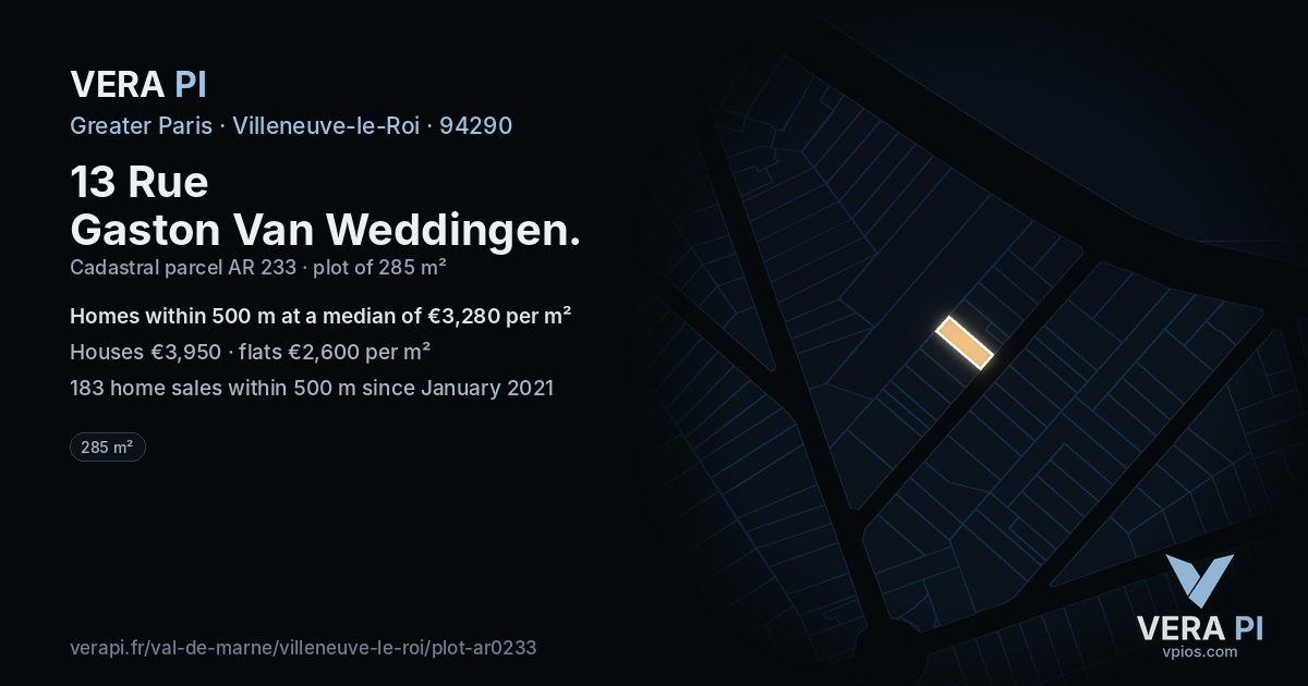 13 Rue Gaston Van Weddingen, Villeneuve-le-Roi at night – the plot lit, the parcels around coloured by the prices near them
