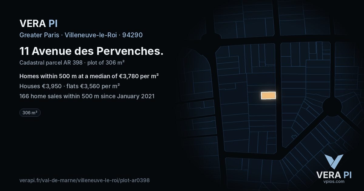 11 Avenue des Pervenches, Villeneuve-le-Roi at night – the plot lit, the parcels around coloured by the prices near them