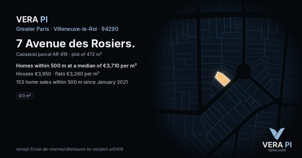 7 Avenue des Rosiers, Villeneuve-le-Roi at night – the plot lit, the parcels around coloured by the prices near them