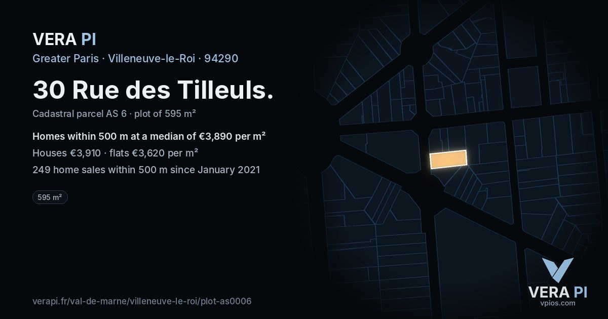 30 Rue des Tilleuls, Villeneuve-le-Roi at night – the plot lit, the parcels around coloured by the prices near them