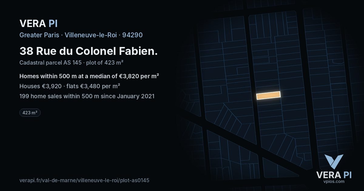 38 Rue du Colonel Fabien, Villeneuve-le-Roi at night – the plot lit, the parcels around coloured by the prices near them