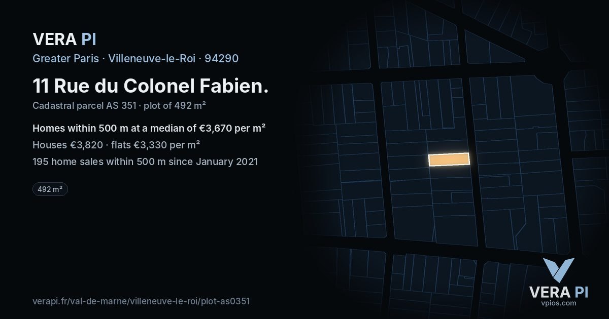 11 Rue du Colonel Fabien, Villeneuve-le-Roi at night – the plot lit, the parcels around coloured by the prices near them