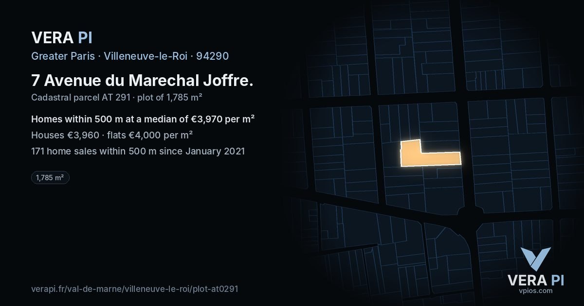 7 Avenue du Marechal Joffre, Villeneuve-le-Roi at night – the plot lit, the parcels around coloured by the prices near them
