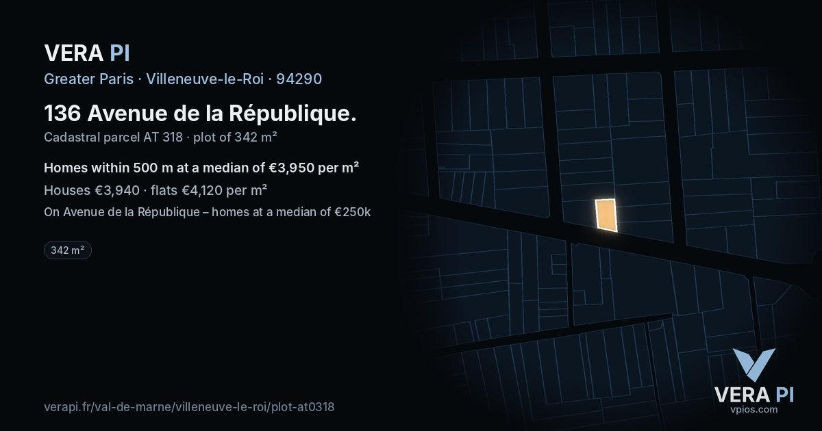 136 Avenue de la République, Villeneuve-le-Roi at night – the plot lit, the parcels around coloured by the prices near them
