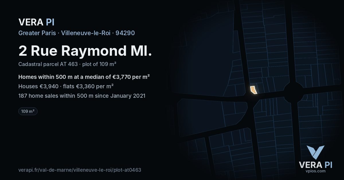 2 Rue Raymond Ml, Villeneuve-le-Roi at night – the plot lit, the parcels around coloured by the prices near them