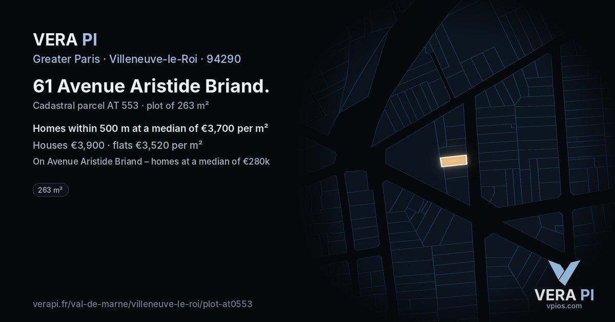 61 Avenue Aristide Briand, Villeneuve-le-Roi at night – the plot lit, the parcels around coloured by the prices near them
