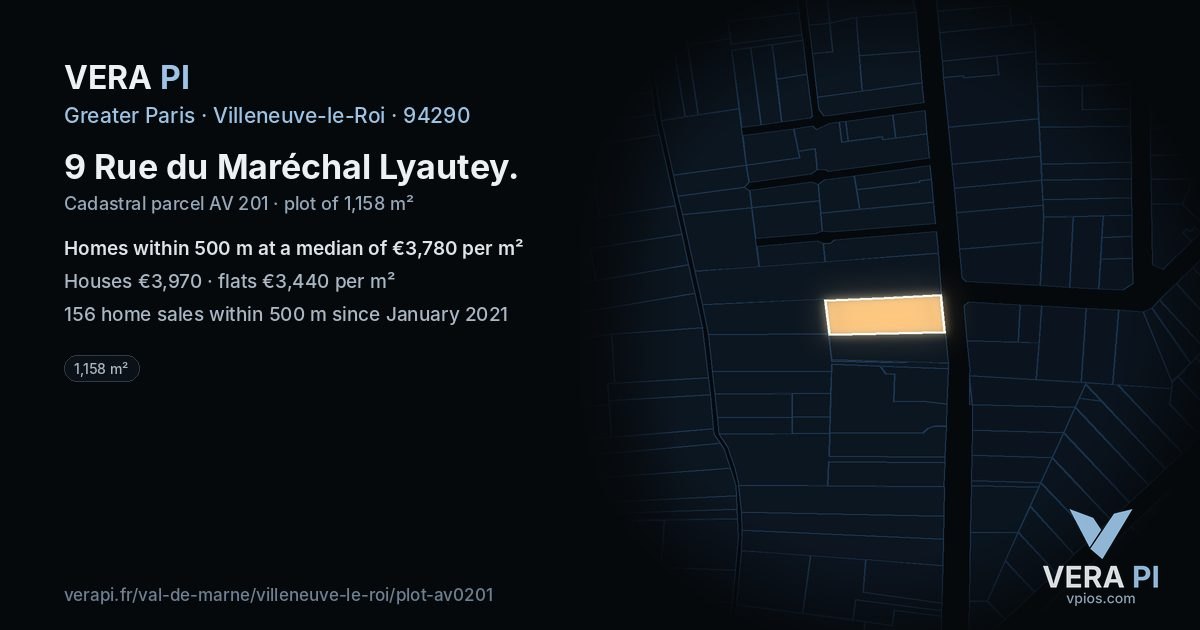 9 Rue du Maréchal Lyautey, Villeneuve-le-Roi at night – the plot lit, the parcels around coloured by the prices near them