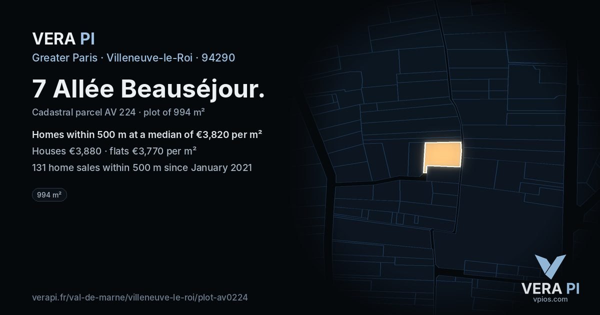 7 Allée Beauséjour, Villeneuve-le-Roi at night – the plot lit, the parcels around coloured by the prices near them