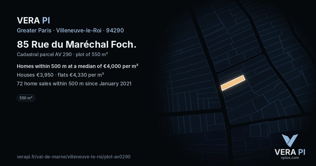85 Rue du Maréchal Foch, Villeneuve-le-Roi at night – the plot lit, the parcels around coloured by the prices near them