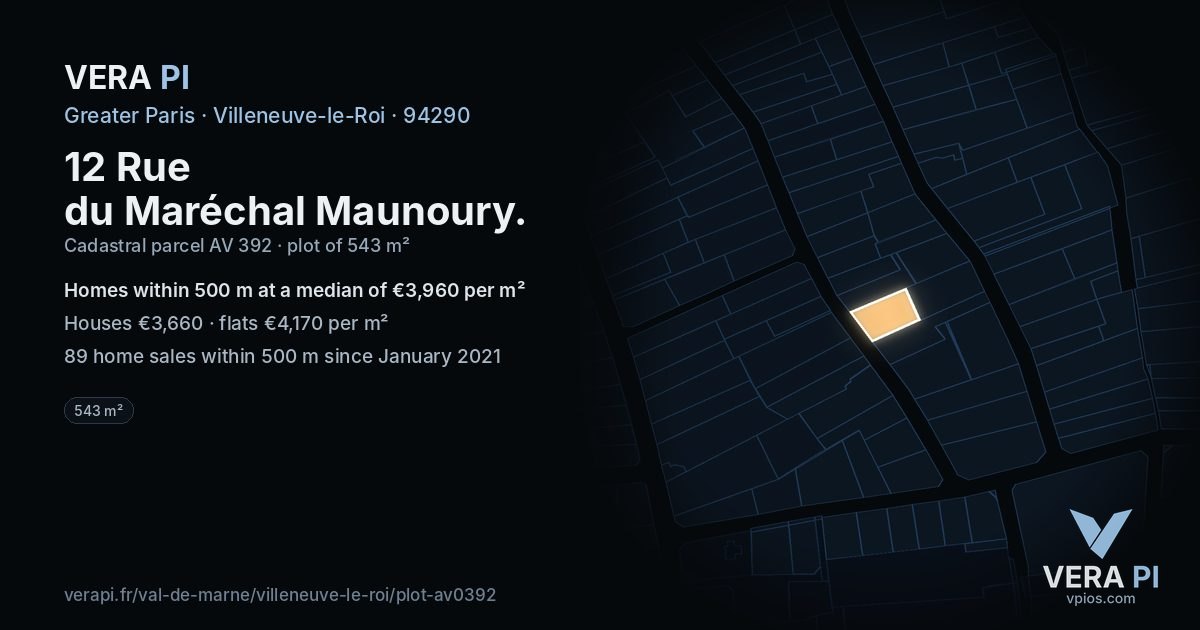 12 Rue du Maréchal Maunoury, Villeneuve-le-Roi at night – the plot lit, the parcels around coloured by the prices near them