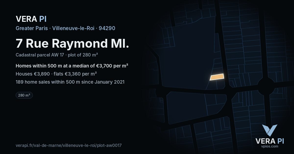 7 Rue Raymond Ml, Villeneuve-le-Roi at night – the plot lit, the parcels around coloured by the prices near them