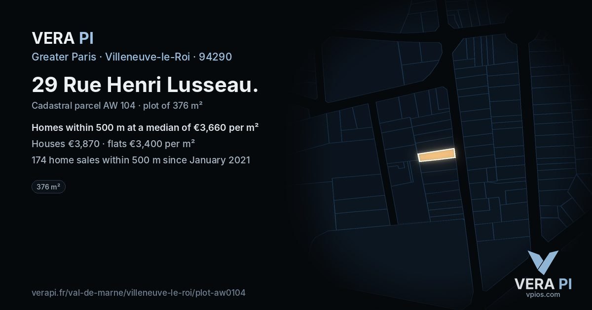 29 Rue Henri Lusseau, Villeneuve-le-Roi at night – the plot lit, the parcels around coloured by the prices near them