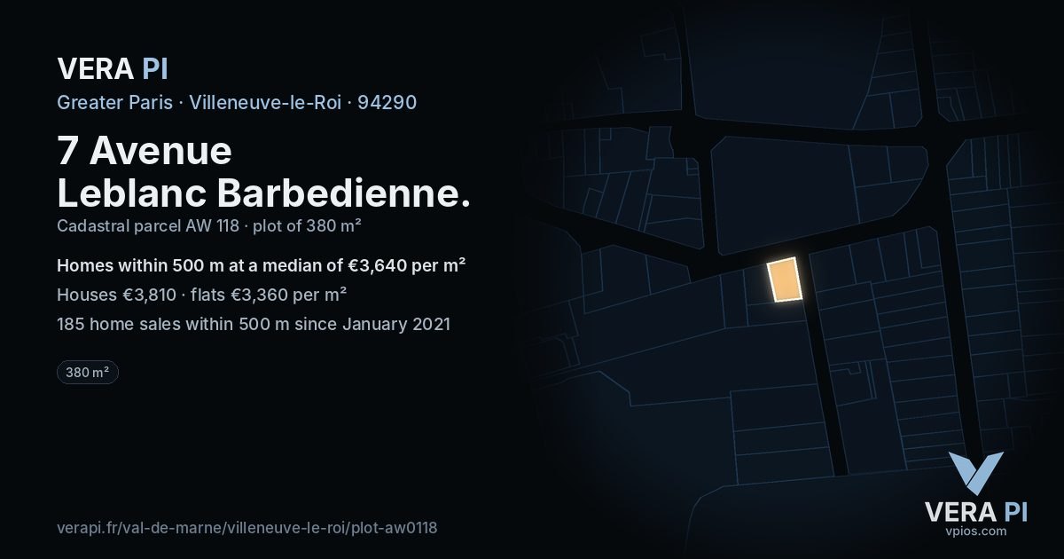 7 Avenue Leblanc Barbedienne, Villeneuve-le-Roi at night – the plot lit, the parcels around coloured by the prices near them
