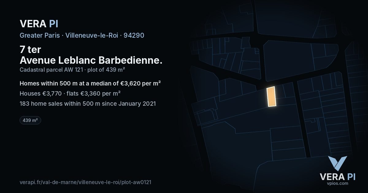 7 ter Avenue Leblanc Barbedienne, Villeneuve-le-Roi at night – the plot lit, the parcels around coloured by the prices near them